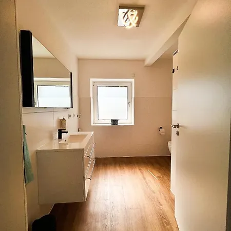 Modern Wissenbach 2 Barrierefrei Apartamento *